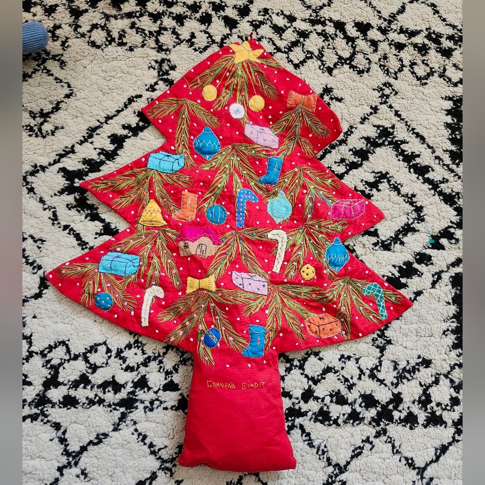 Festive Red Christmas Tree Decor